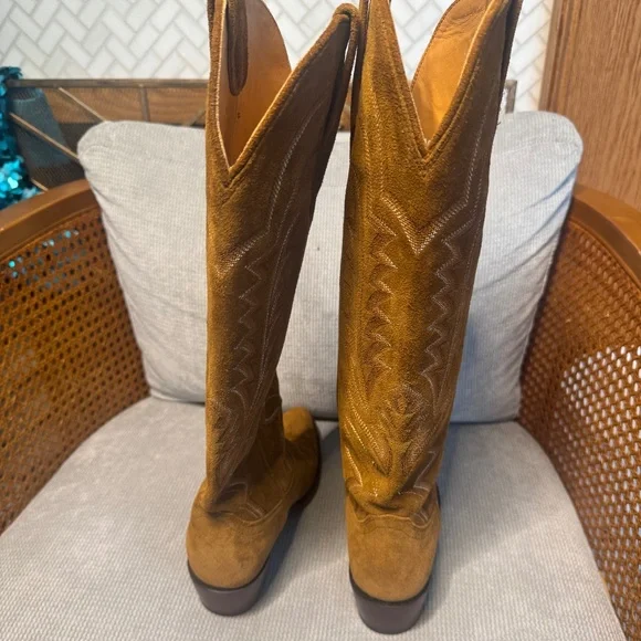 Tecovas The Abby Suede Sienna - Picture 7 of 8